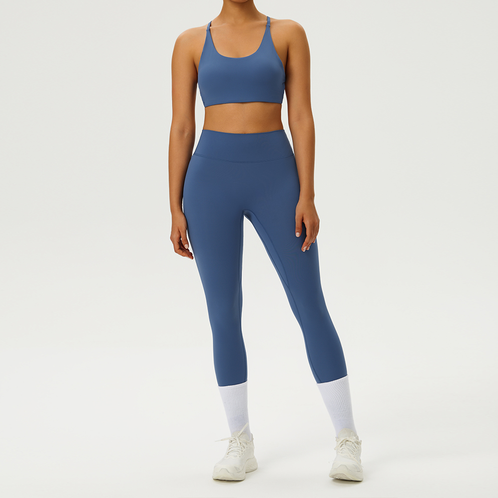 Yogakledingset 2-delig Gymset  - Crossfit Workout With Equipment recensie en prijs